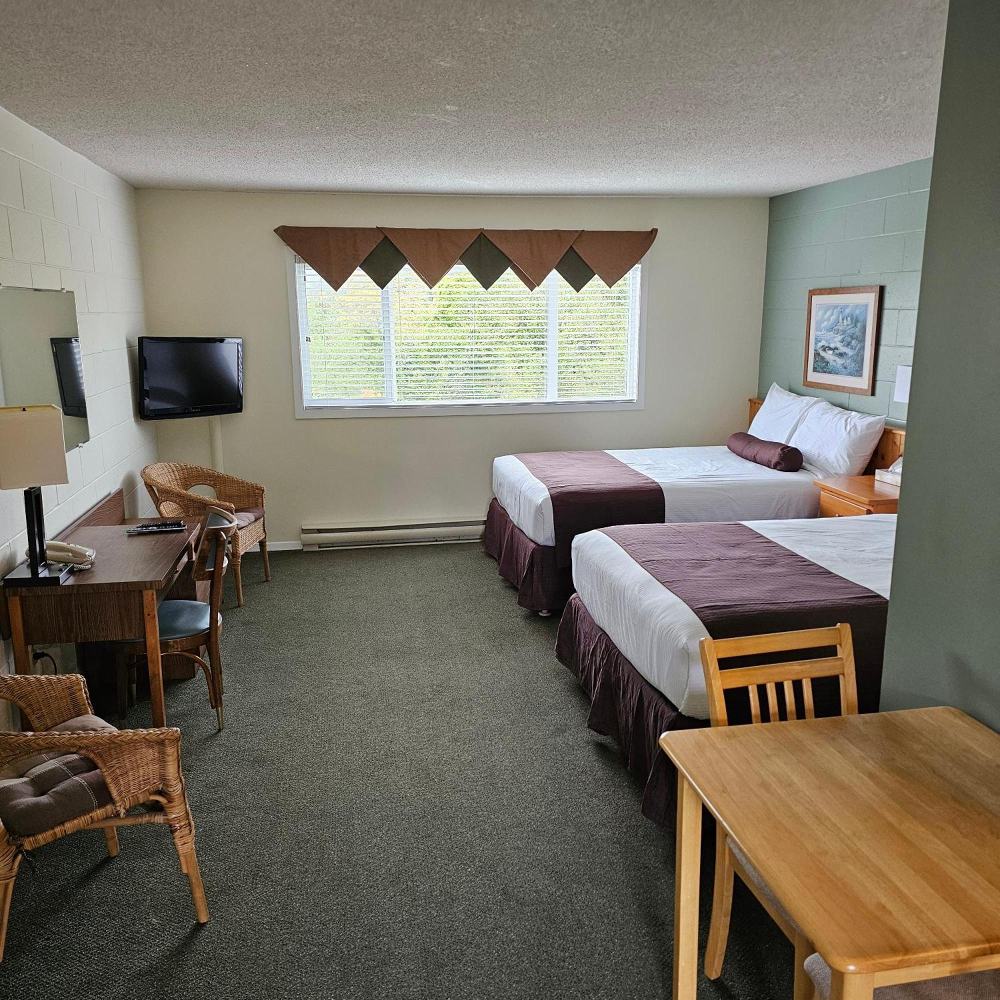 Pacific Rim Motel Ucluelet Zewnętrze zdjęcie